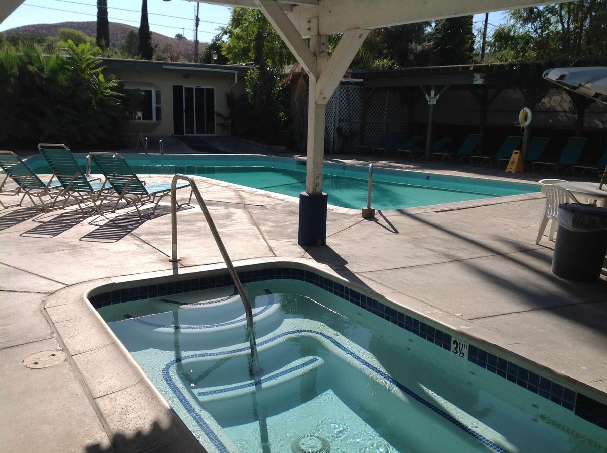 Elsinore Hotsprings Motel Lake Elsinore Kültér fotó